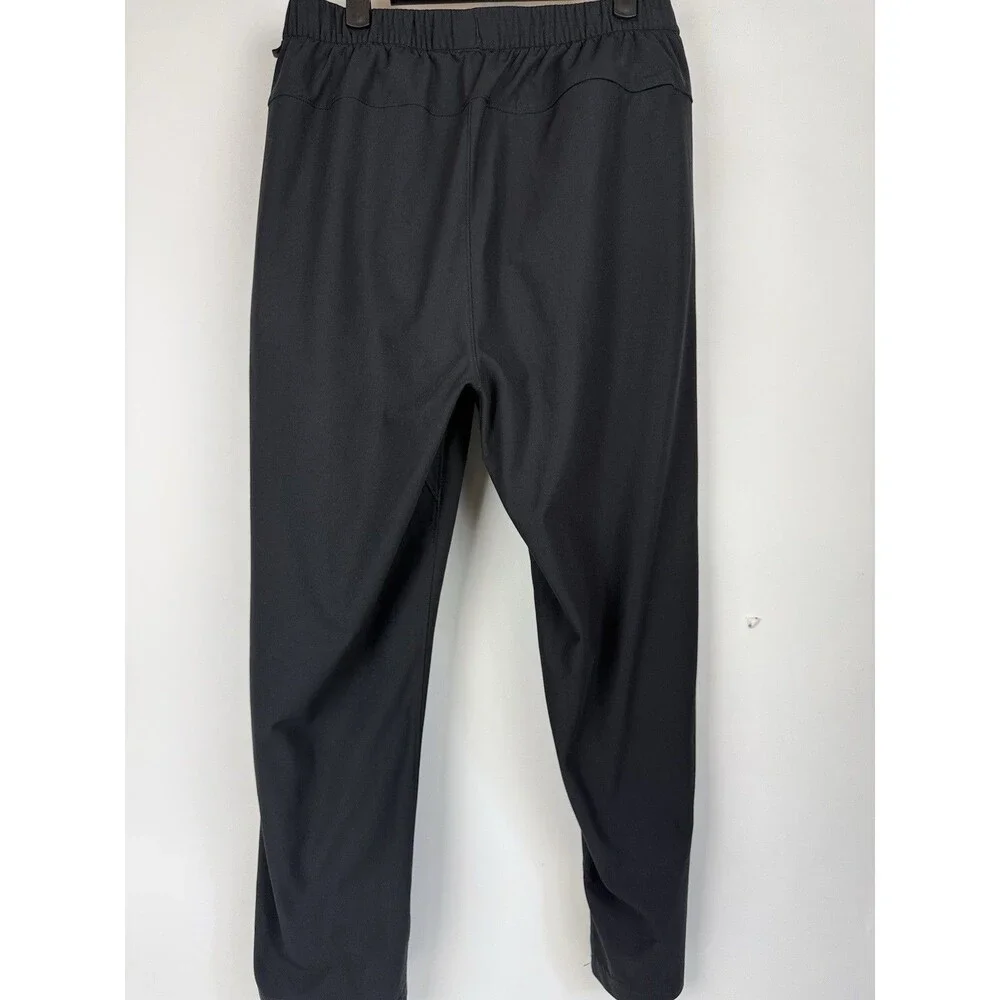 Lululemon ABC Pull On Pants Men Size S Black Elastic Waist. Hemmed In Store Crop